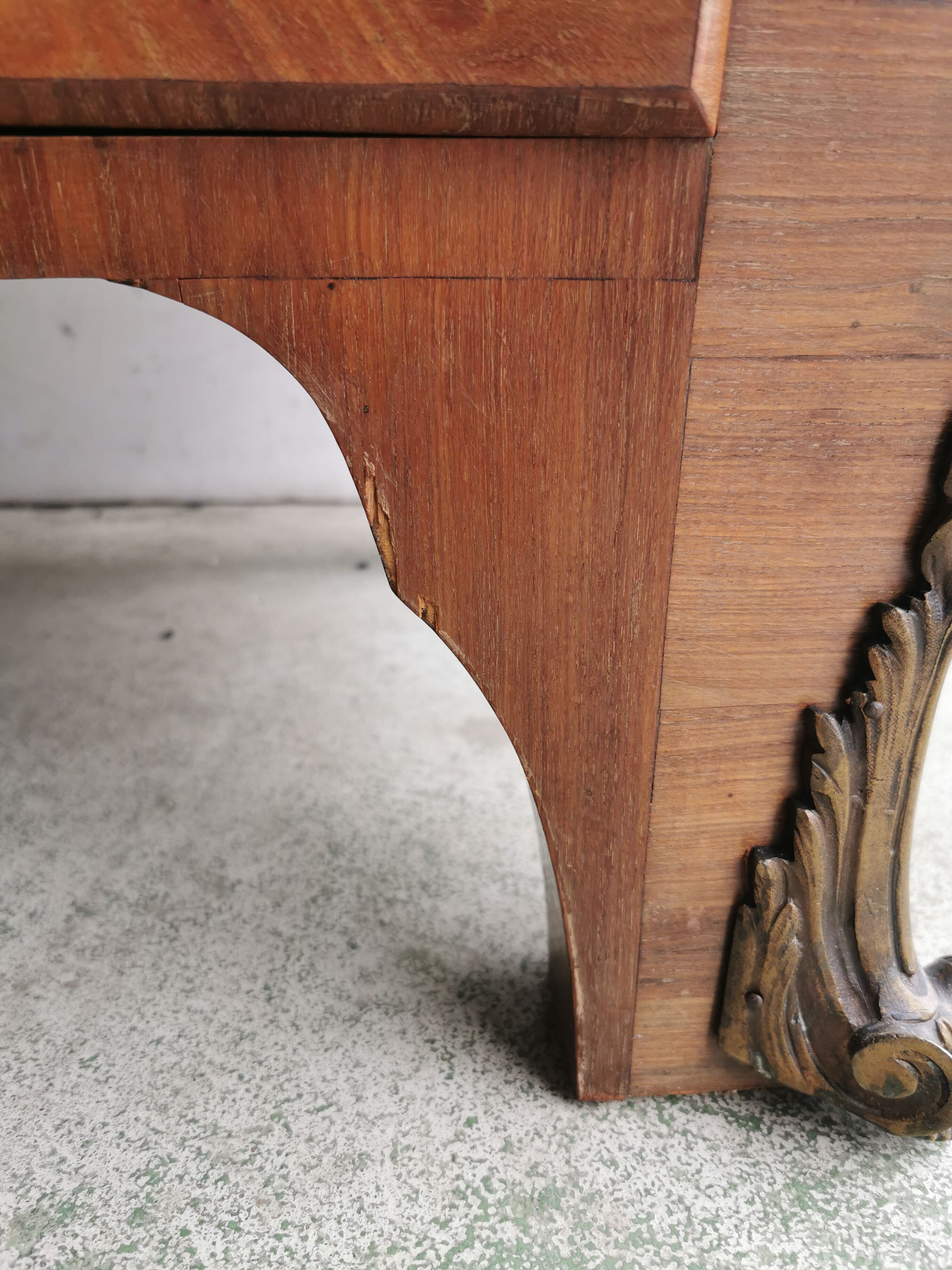 Chest of drawers tomb 1950's style louis xv inlaid