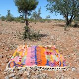 Superb Moroccan wool rug, handmade, dimensions 250x150 cm.