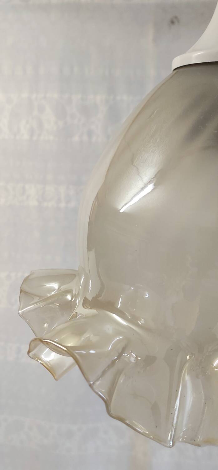 Suspension with opalescent and skirted glass lampshade. Noon. 20th century