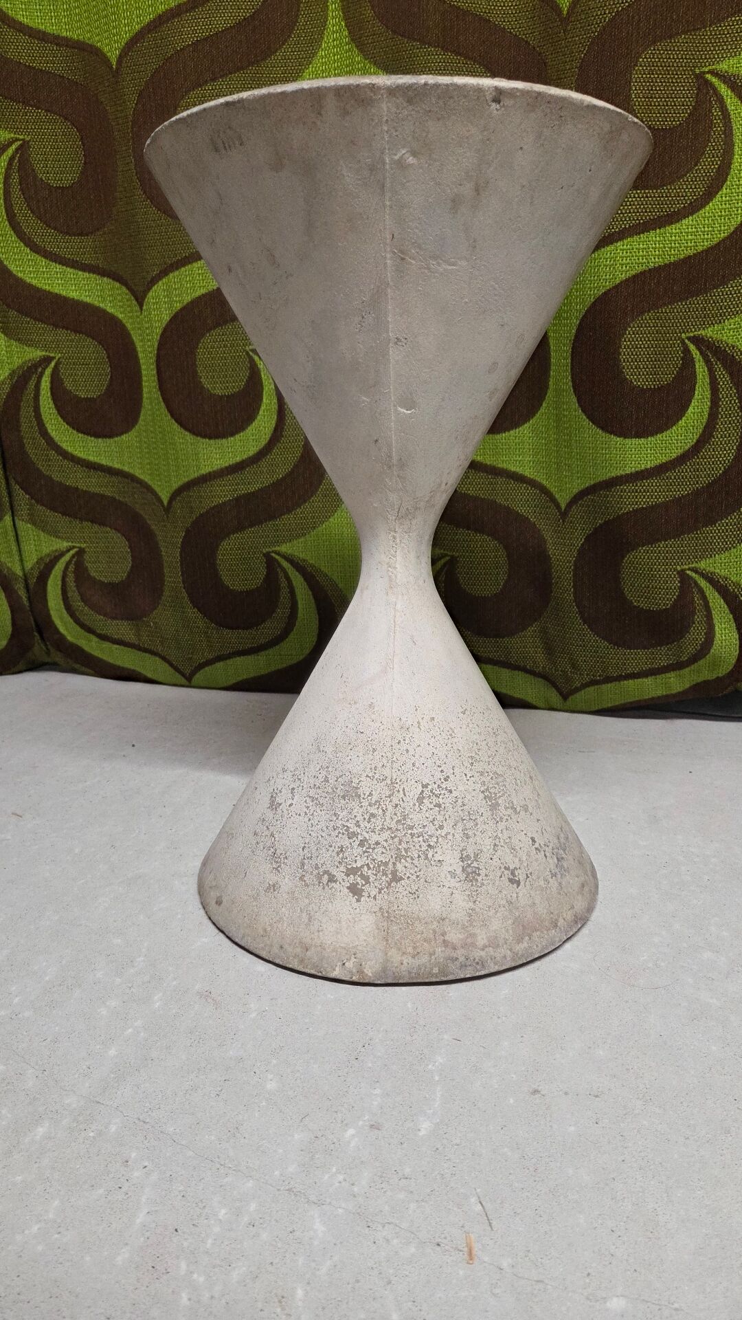 Jardinière « Diabolo » en fibrociment par Willy Guhl pour Eternit 1950