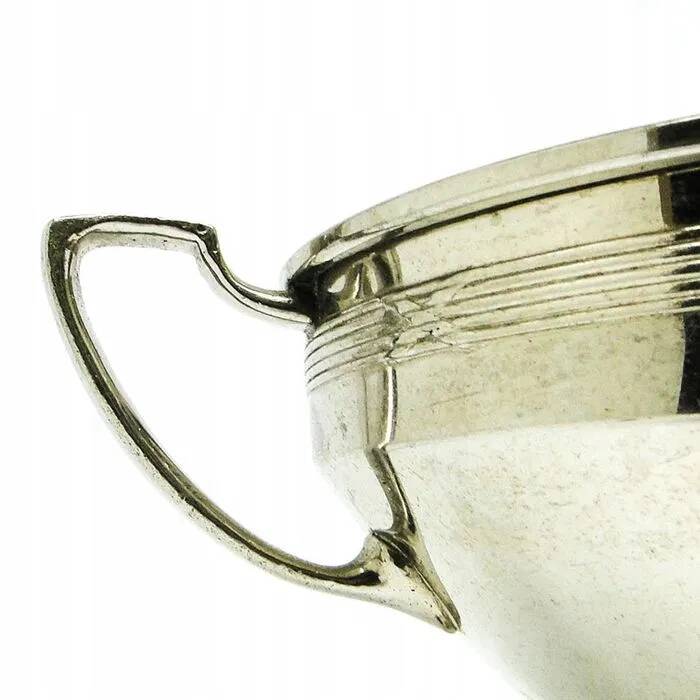A4o art deco sugar bowl in the shape of a cup