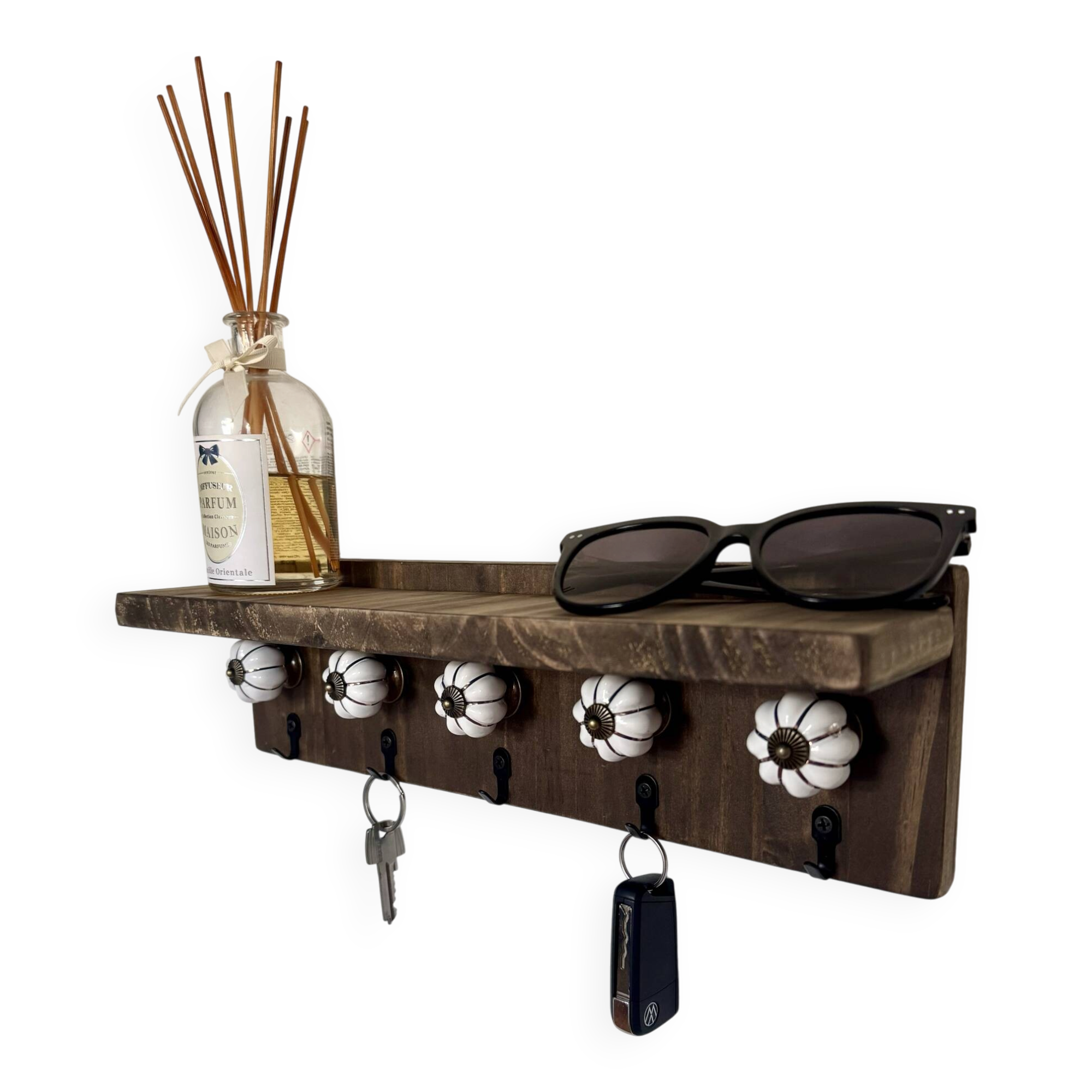 Wall-mounted key holder shelf | ceramic knobs | ceramic knobs