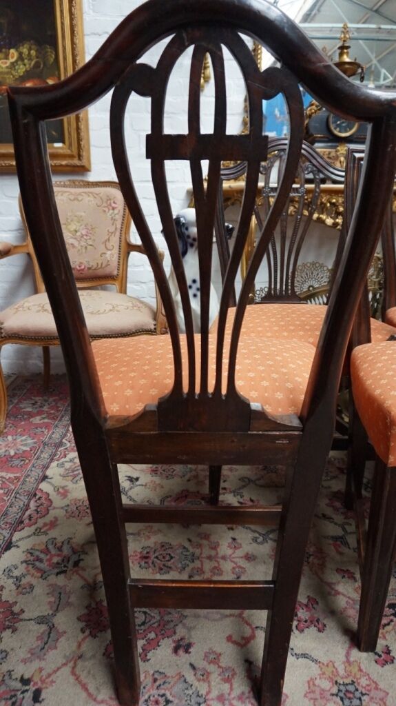 Lot of 6 george iii mahogany hepplewhite style chairs