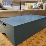 Moustache coffee table