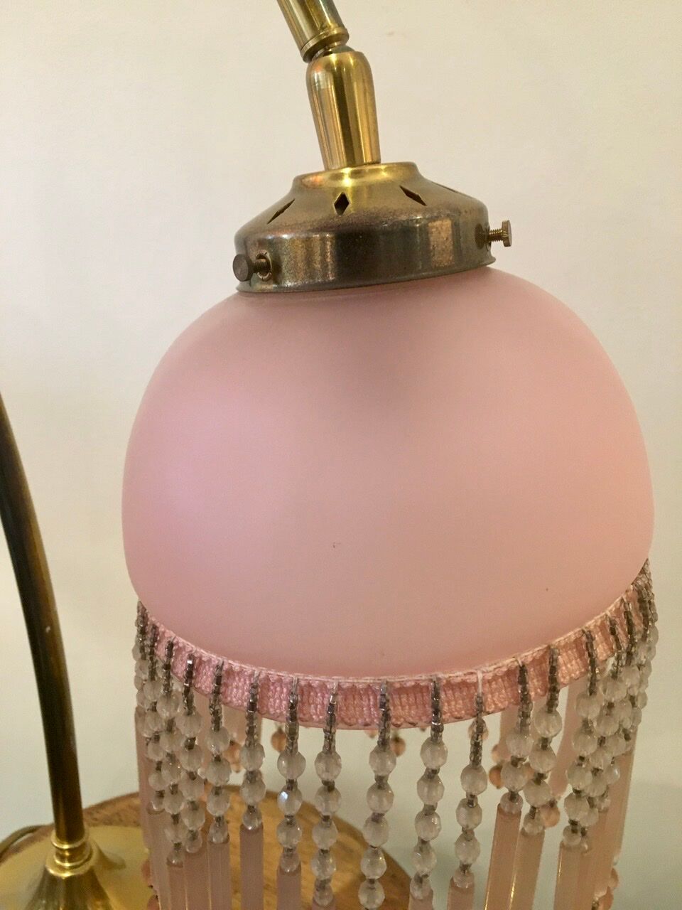 Swan collar and stamps lamp