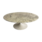 Large marble coffee table by Eero Saarinen for knoll