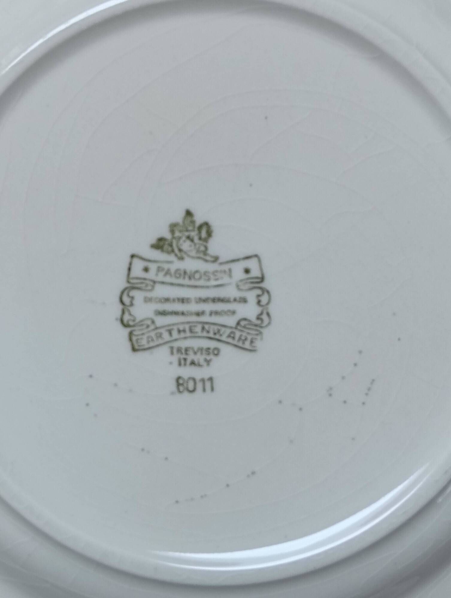 Vintage plate in Pagnossin earthenware, Treviso Italy – Floral decoration