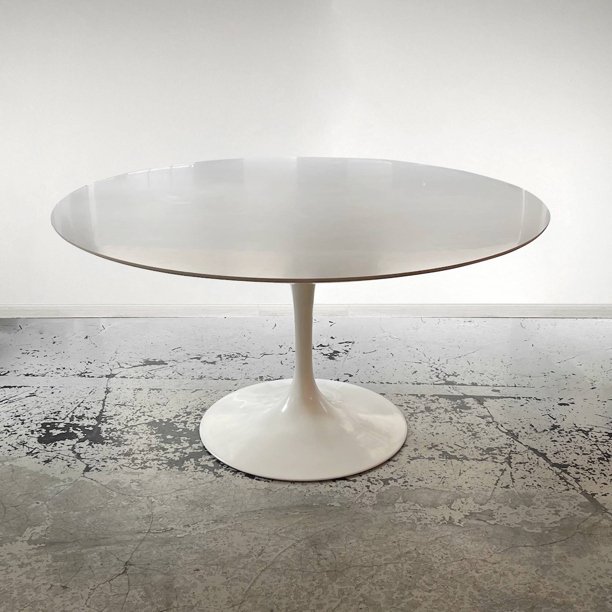 Dining table by Eero Saarinen for Knoll International, 1956