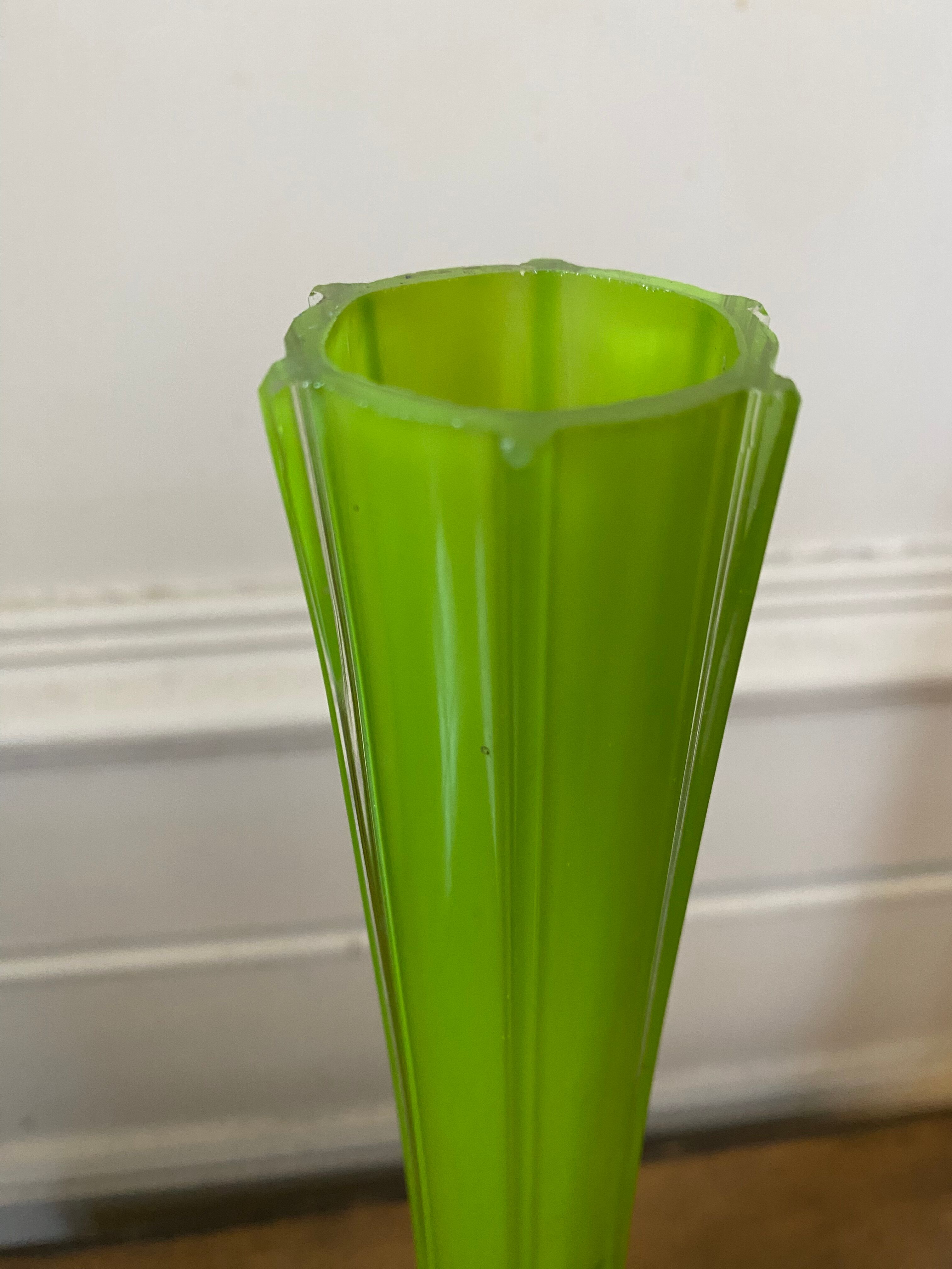 Green vase from the 50s