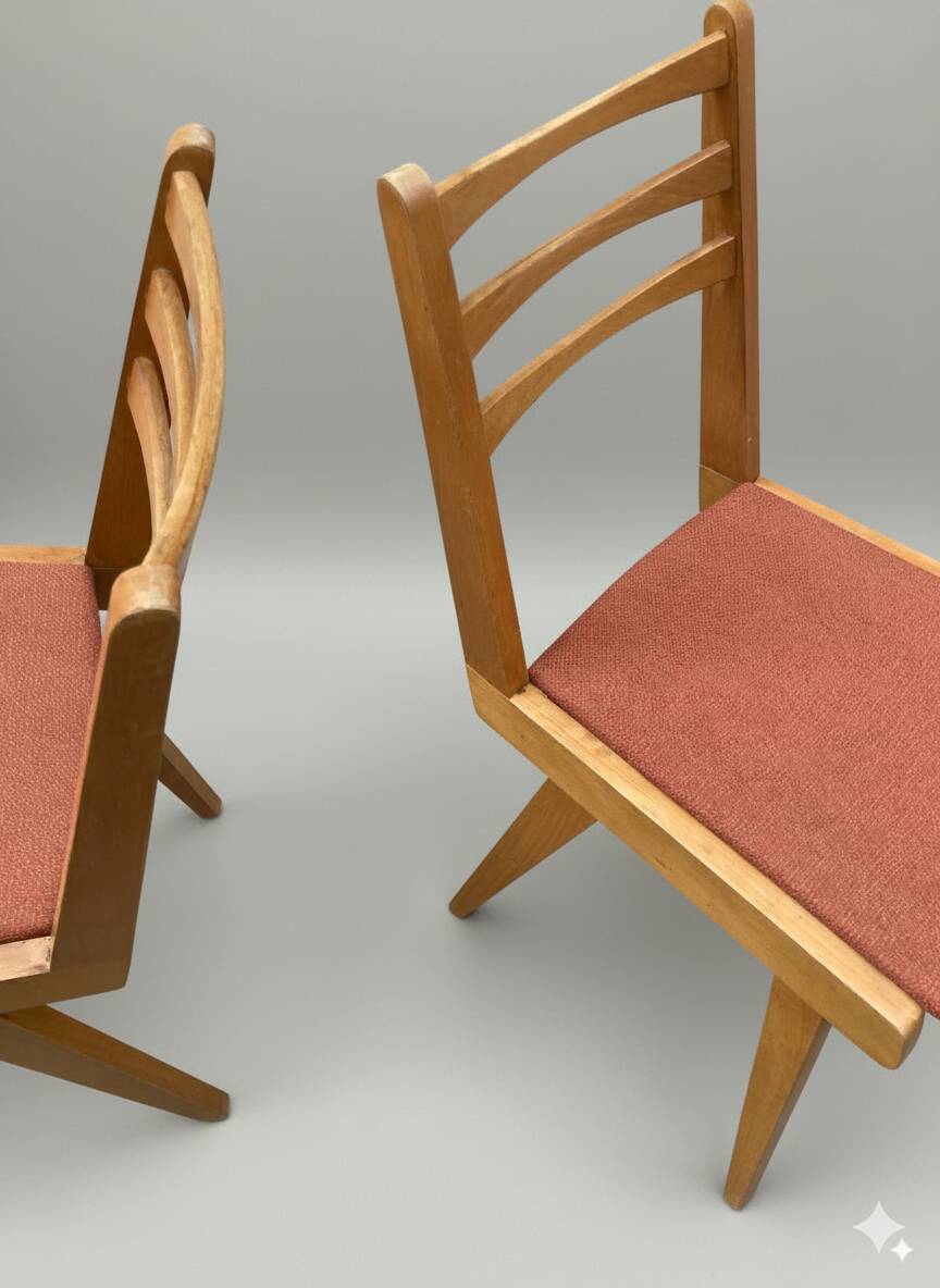 Pair of vintage chairs in solid wood with terracotta fabric seats