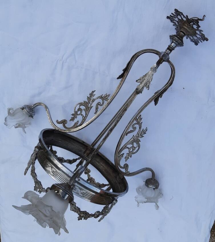 large chandelier 1900 in silvered metal