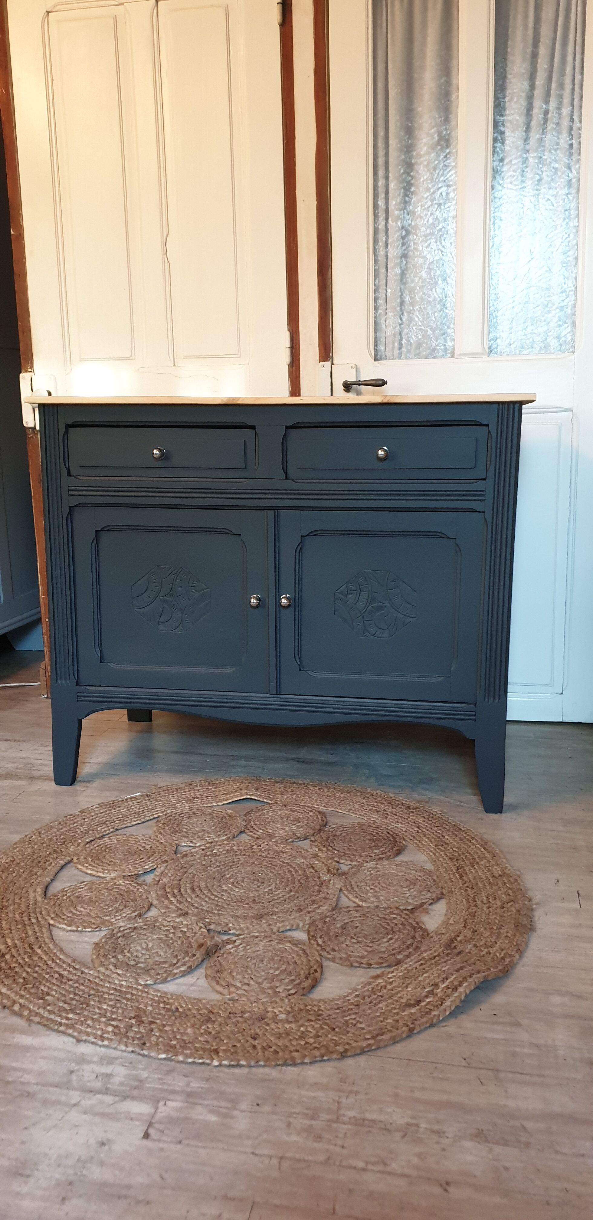 Grey Parisian buffet