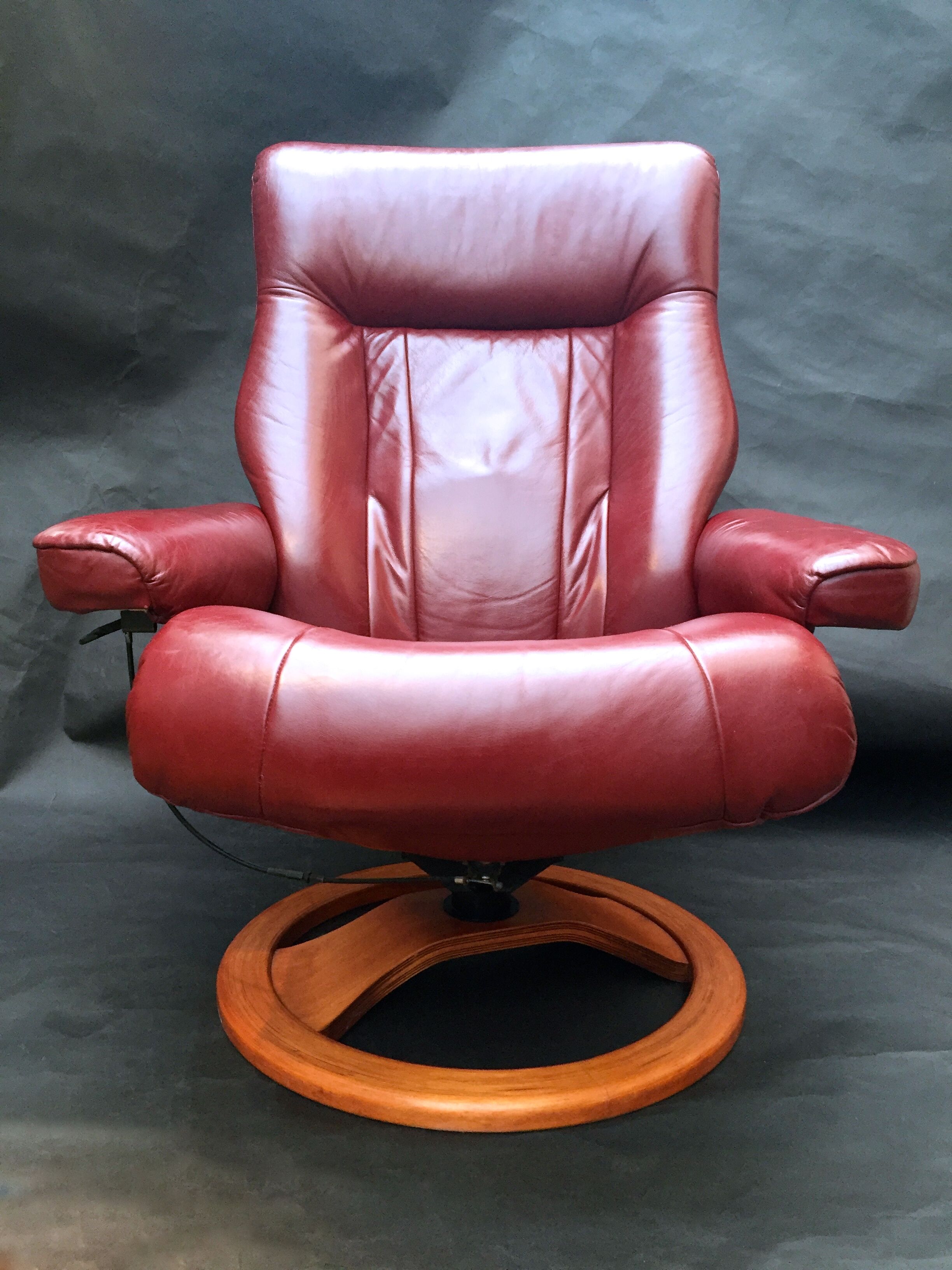Scandinavian reclining relax armchair in Anderssons leather