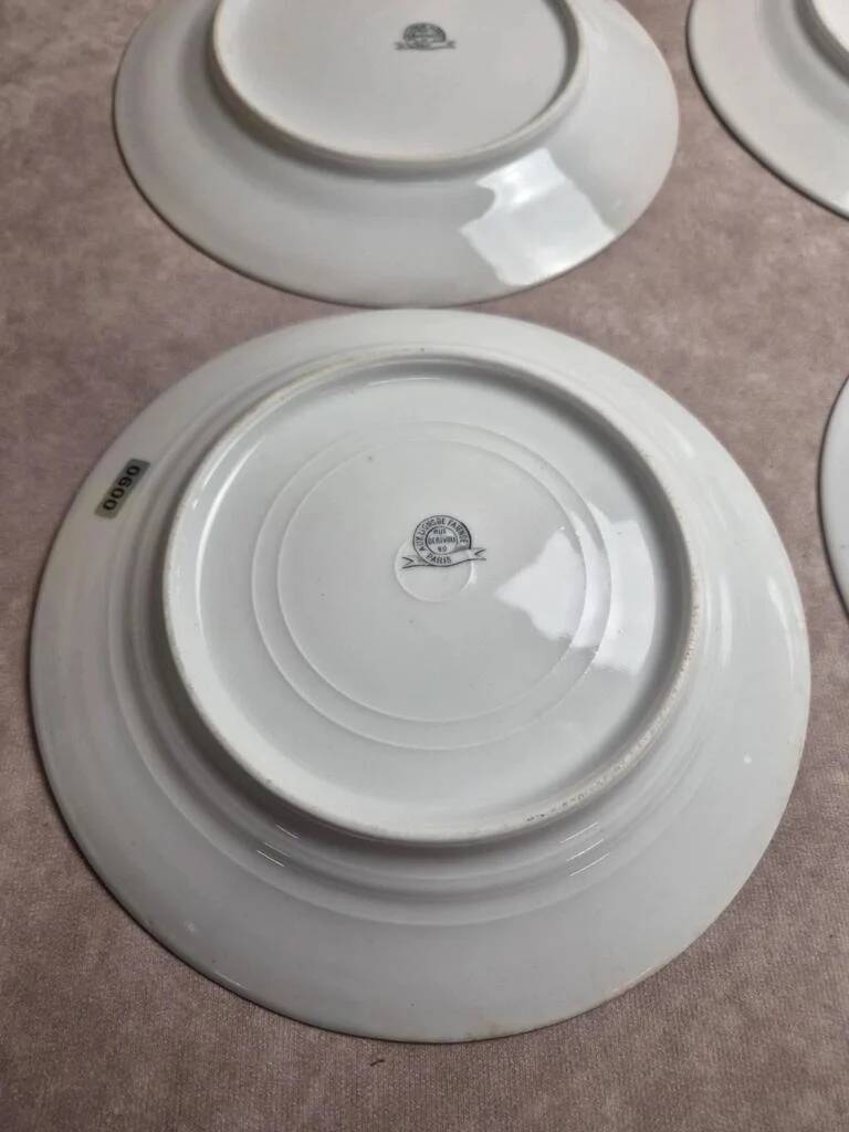 10 antique porcelain plates – Aux Lions de Faïence Paris – 19th century