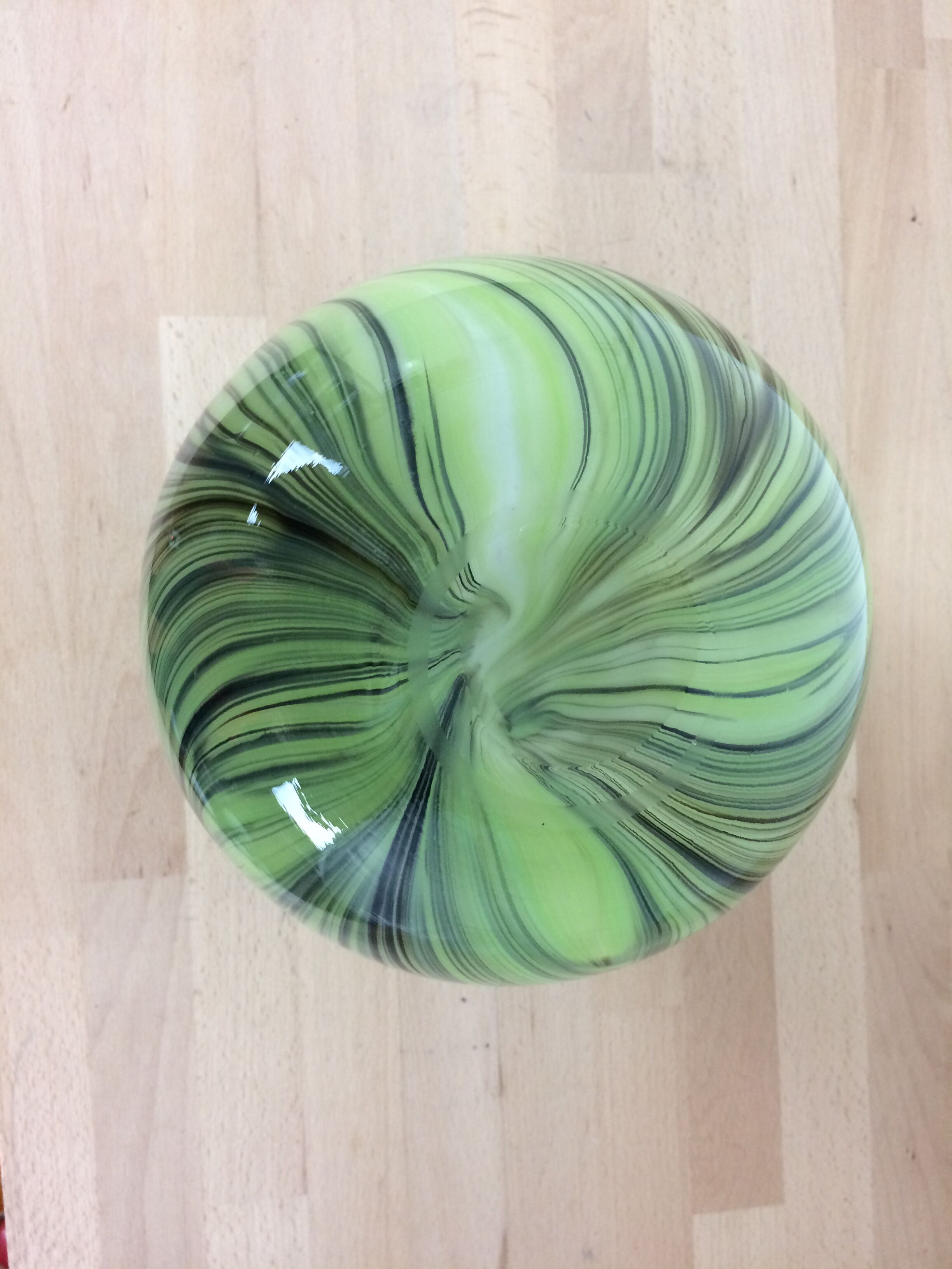 Green jungle chic ovoid glass vase