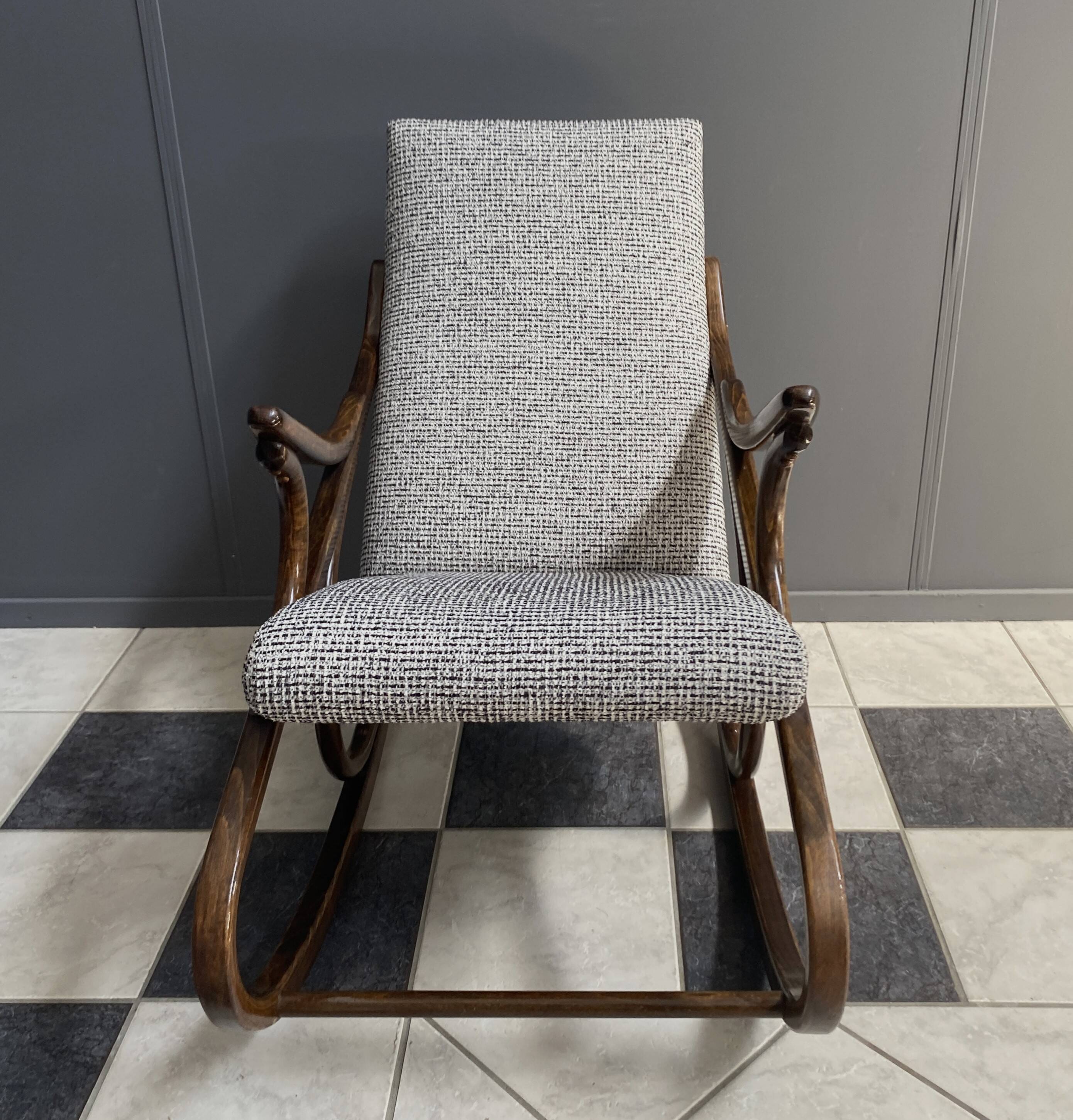 Fauteuil à bascule par TON / Thonet années 1960