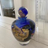 Ovoid bottle of master glassmaker Jean-Claude Novaro in perfect condition