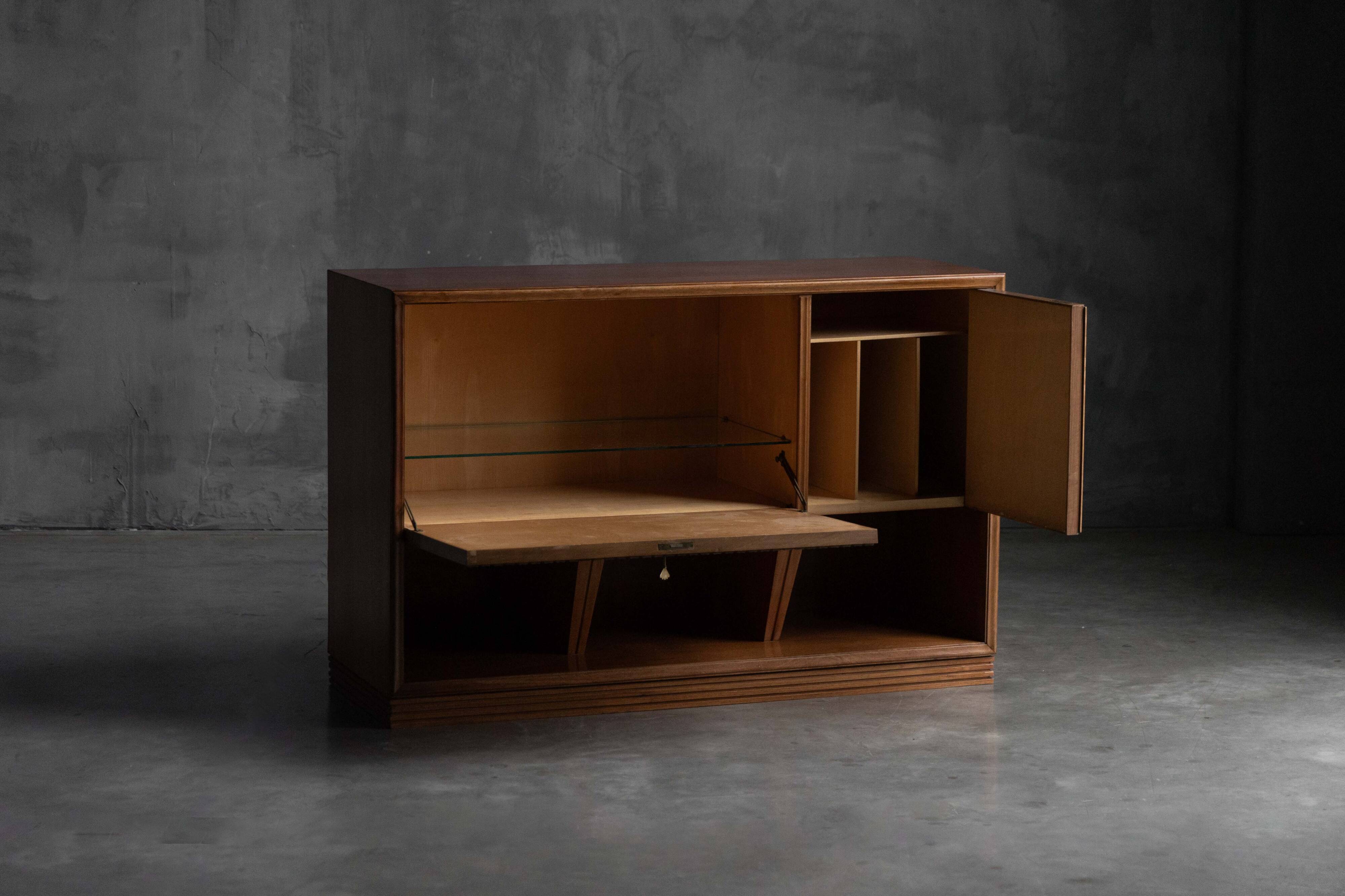 Modernist slatted credenza, Italy, 1960s