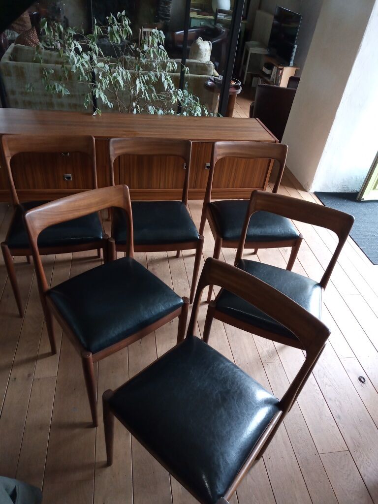 Lot of 6 Scandinavian chairs wood and skai