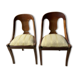Duo gondola chairs