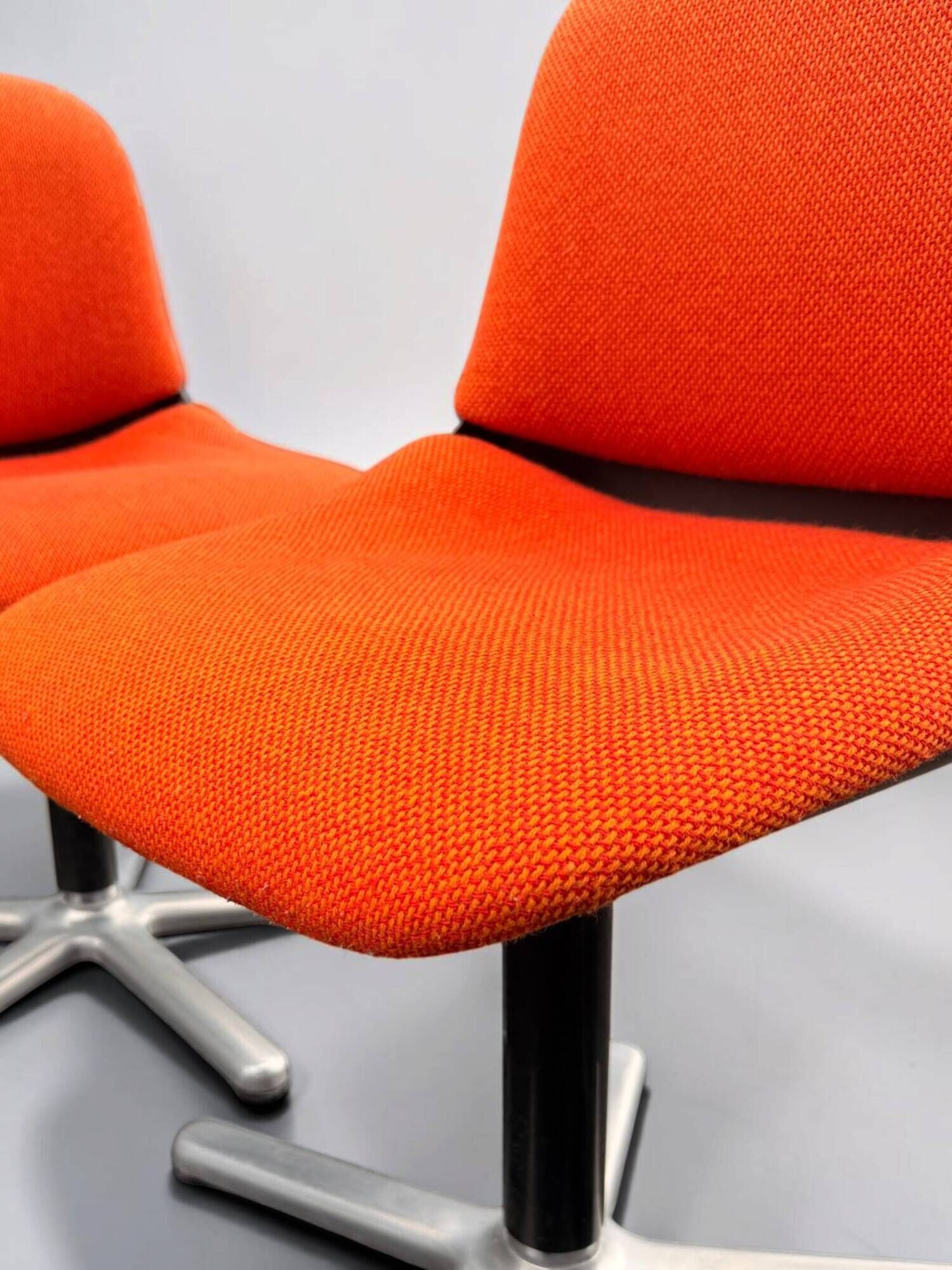 Vintage armchair model 231/5 in orange fabric by Wilkhahn