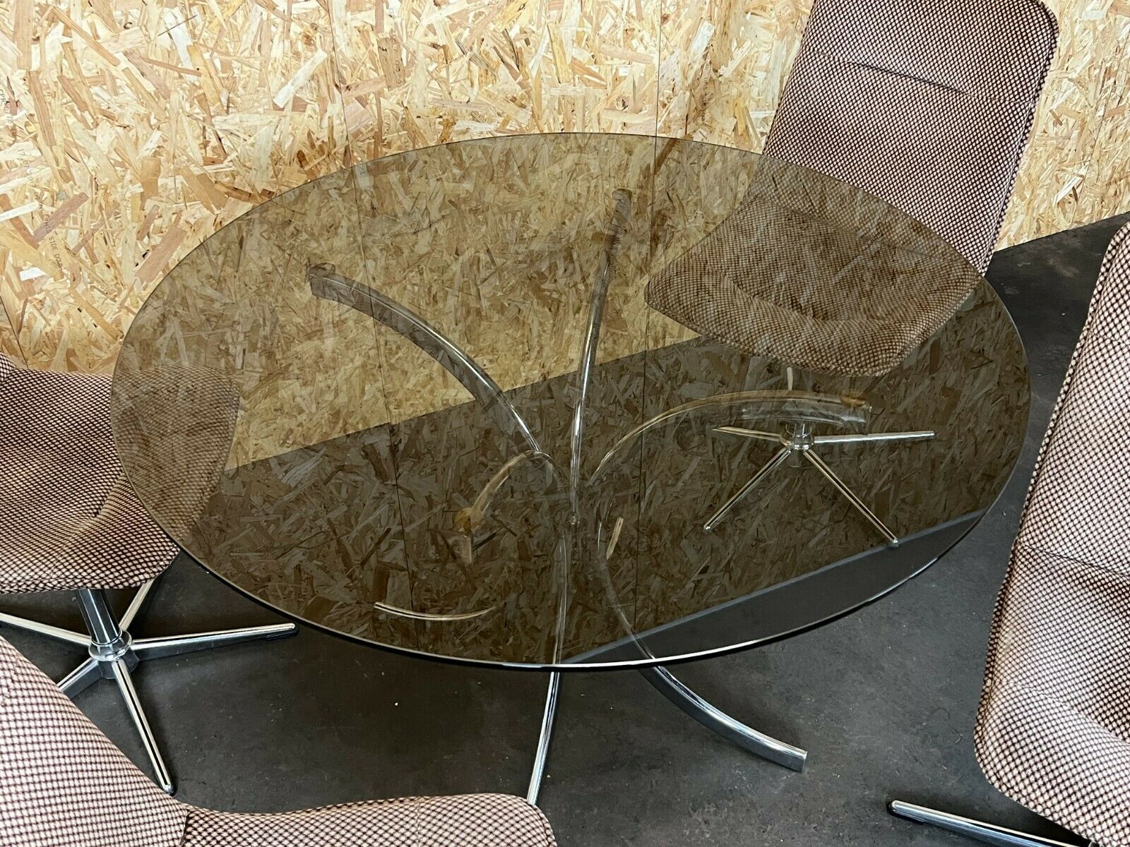 4 chaises & table des années 60