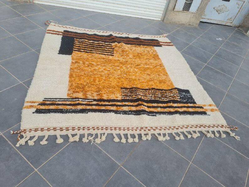 Large Beni Ourine rug 350cm x 250cm