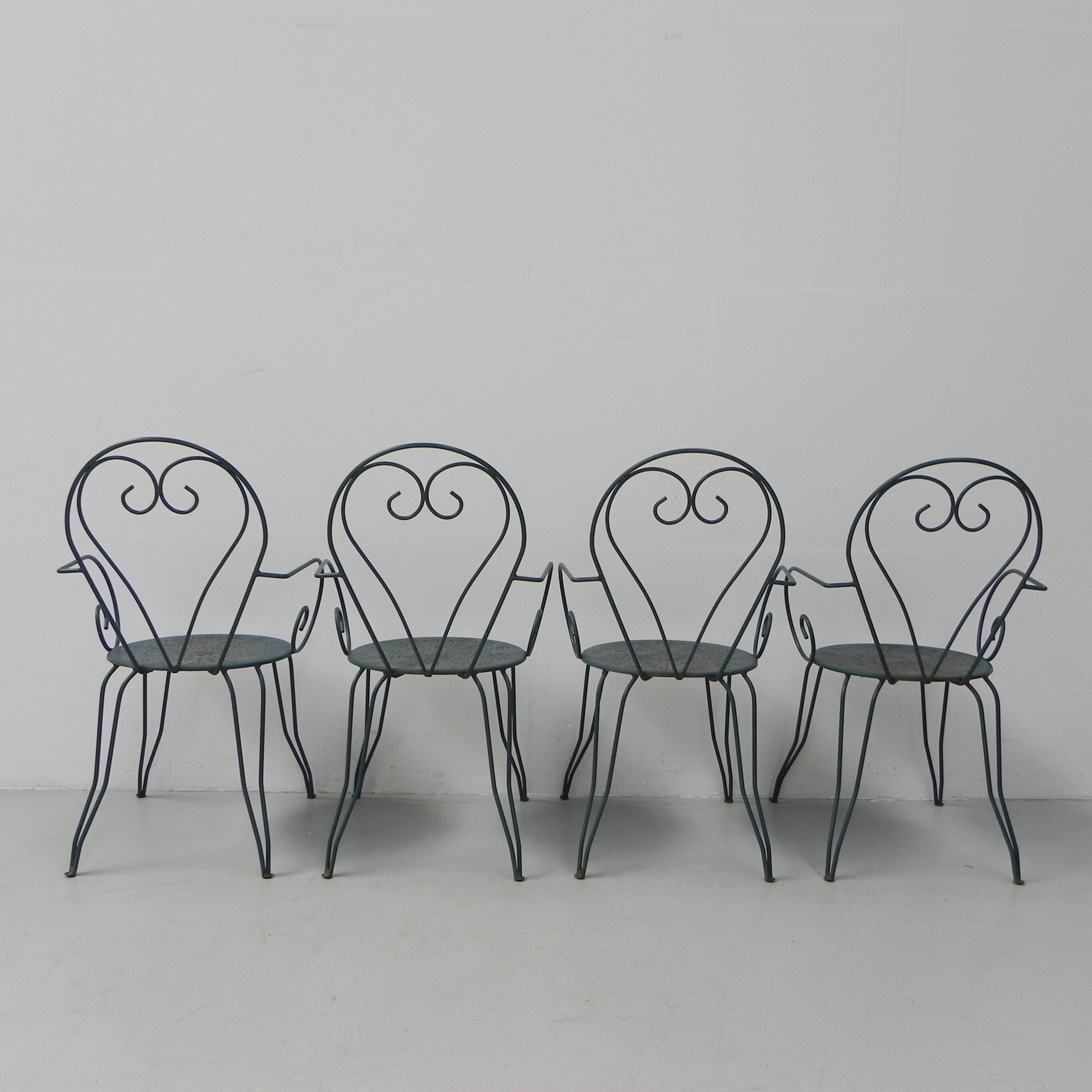 Ensemble de 4 chaises de jardin vintage en acier