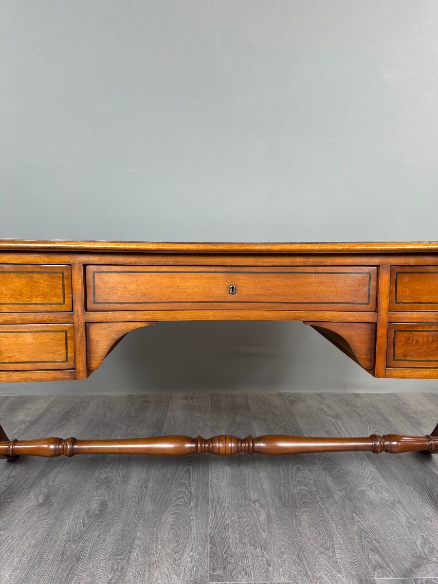 English style mahogany desk, 20th century