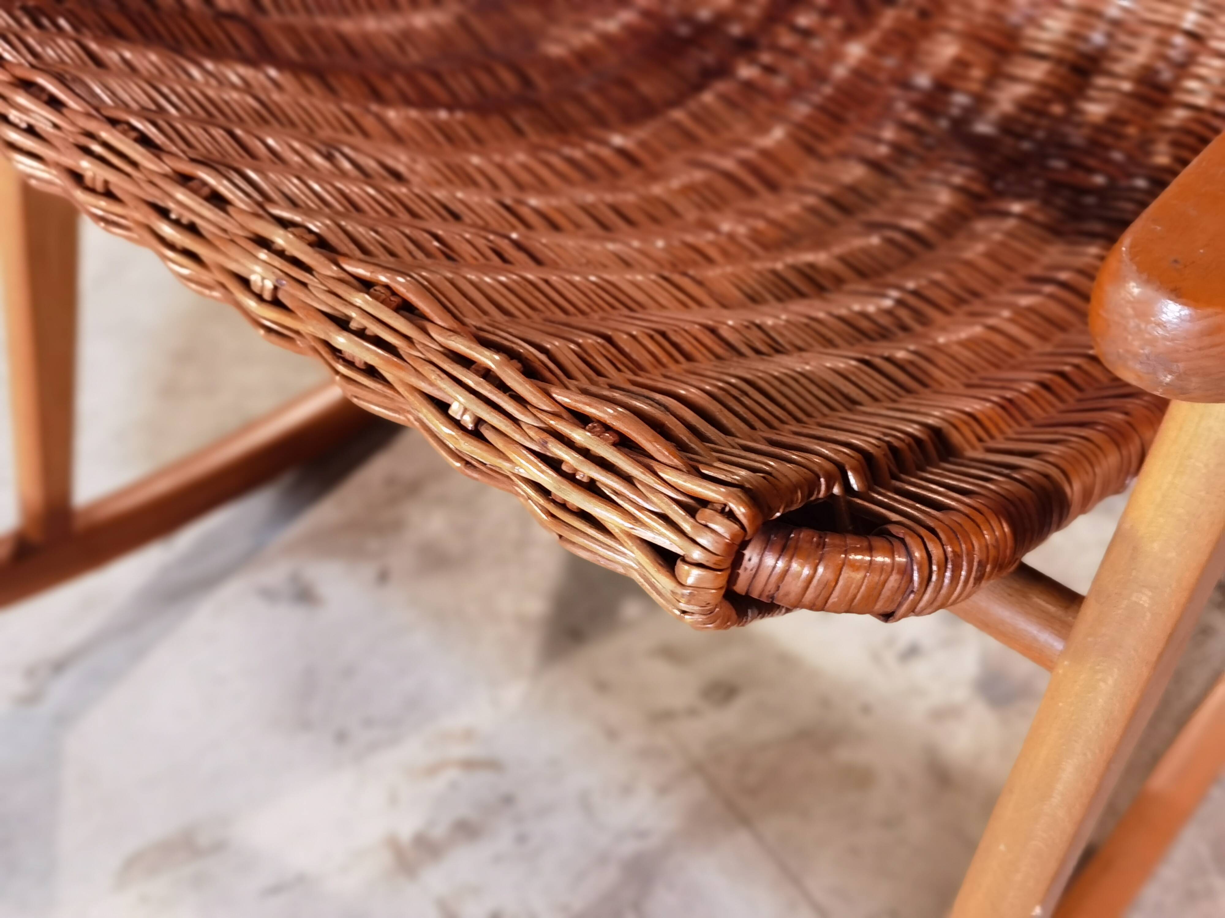 Rocking Chair Rotin and Uluv Wood