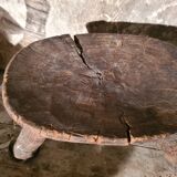 Tabouret tripode ancien