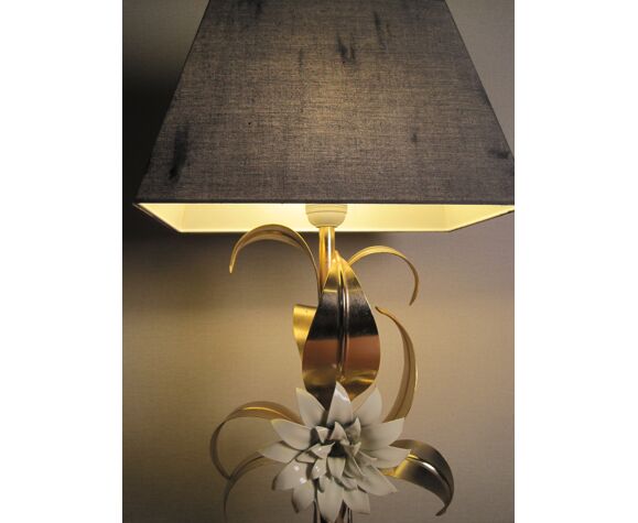 Lampe de table vintage 1960 1970 fleur feuillage en métal doré et blanc écru