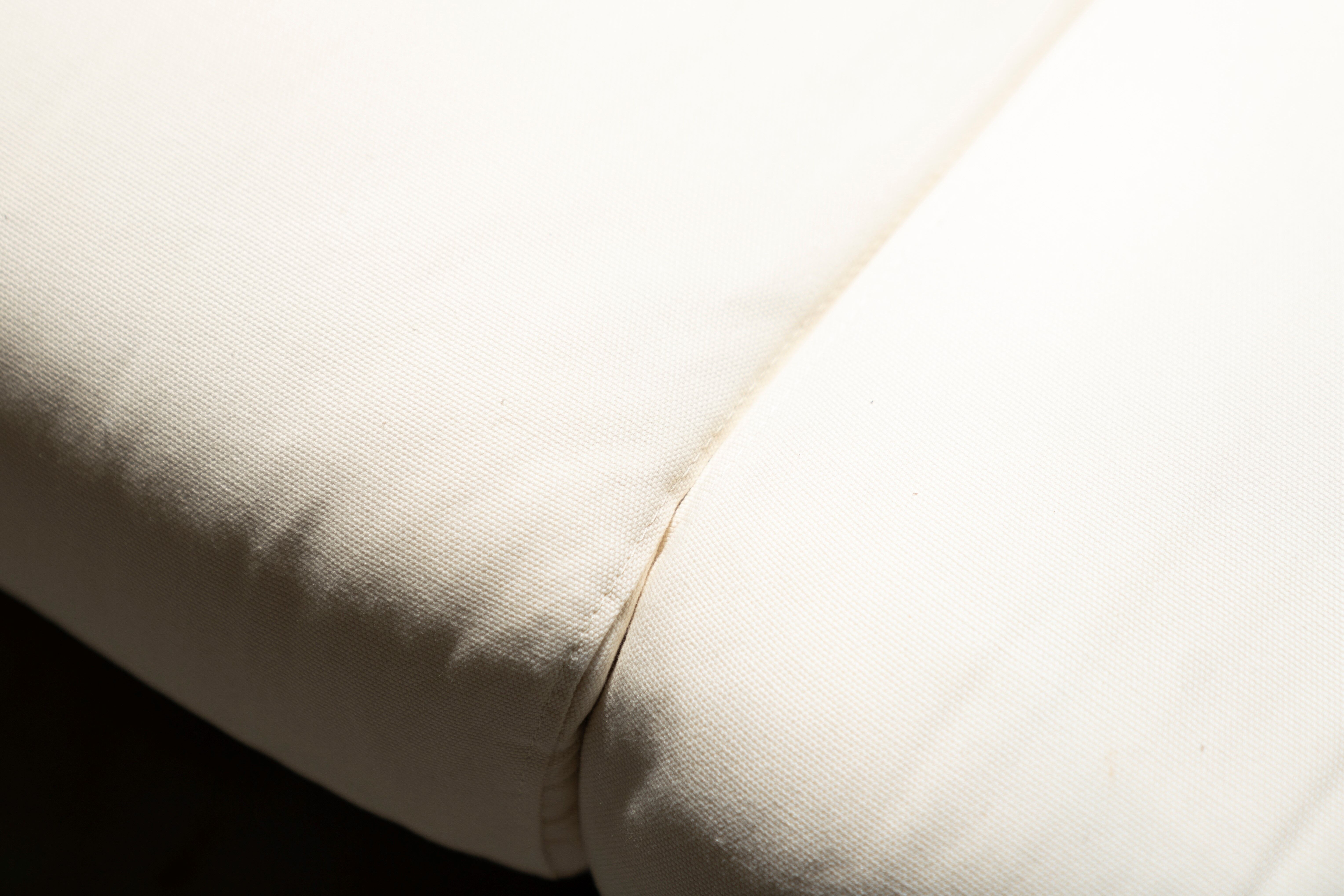 White sofa 2 places Molteni