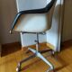 Fauteuil de bureau avec coque pivotant Strafor