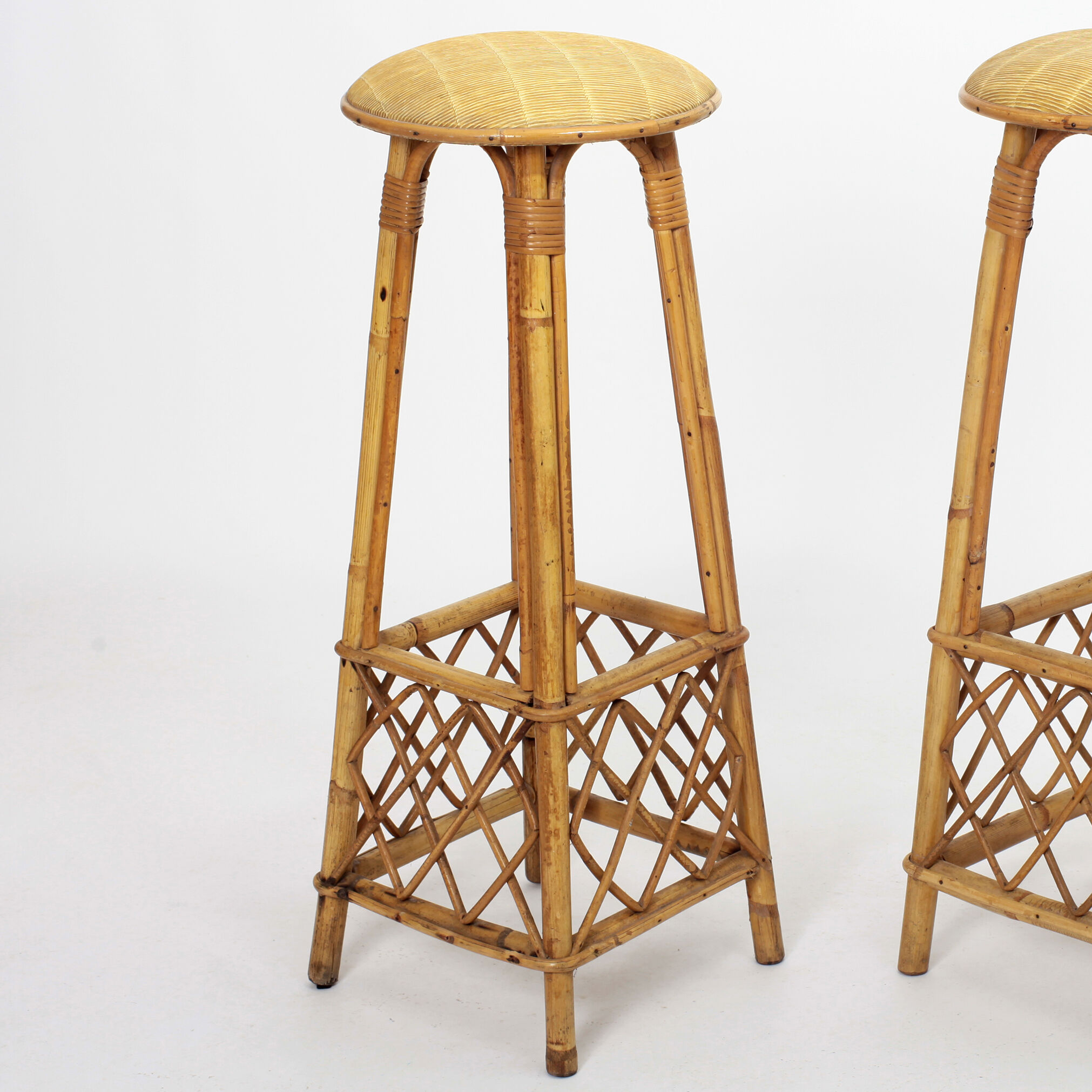 4 vintage rattan bar stools