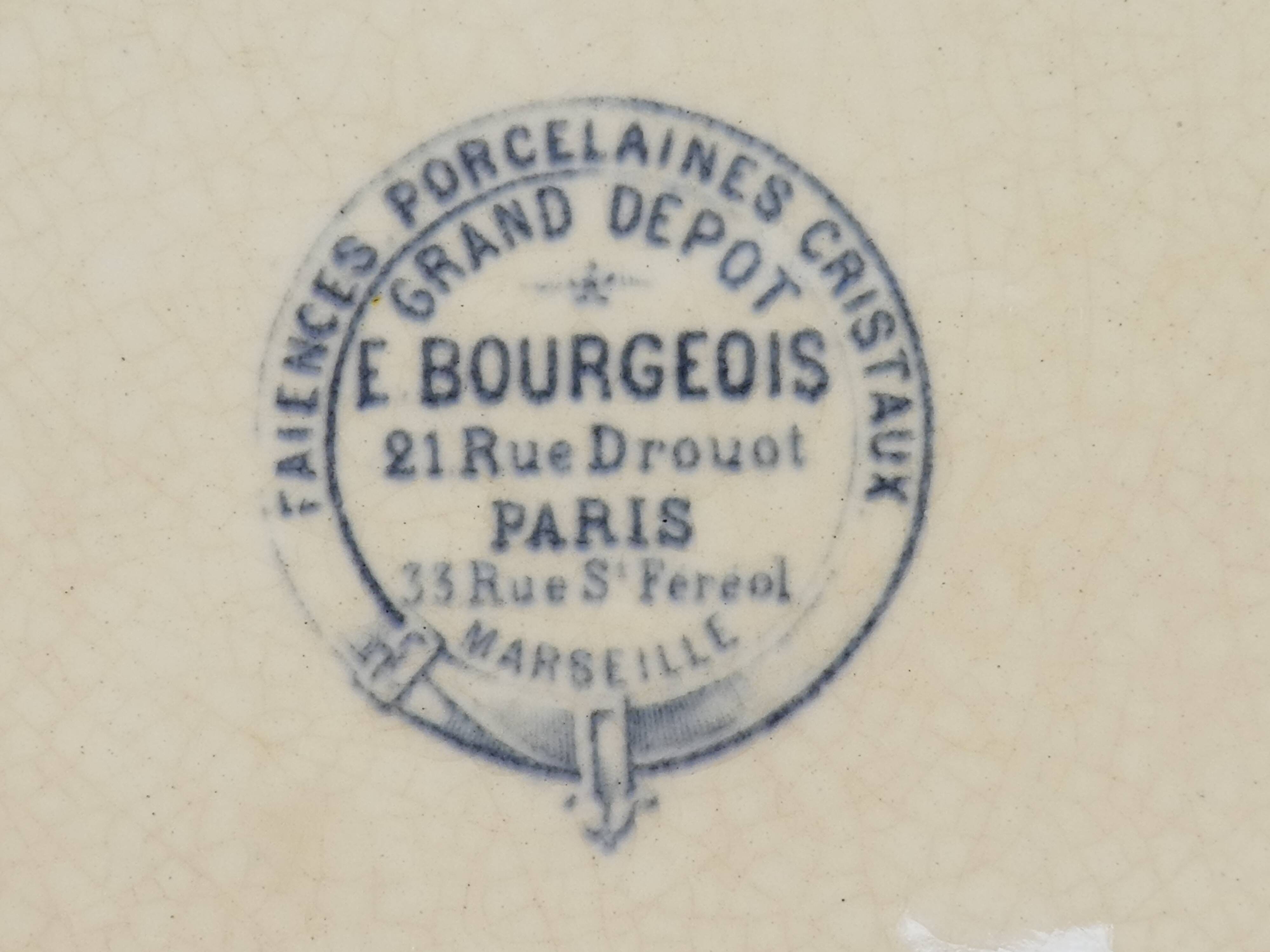 3 assiettes plates en faience e.bourgeois Paris