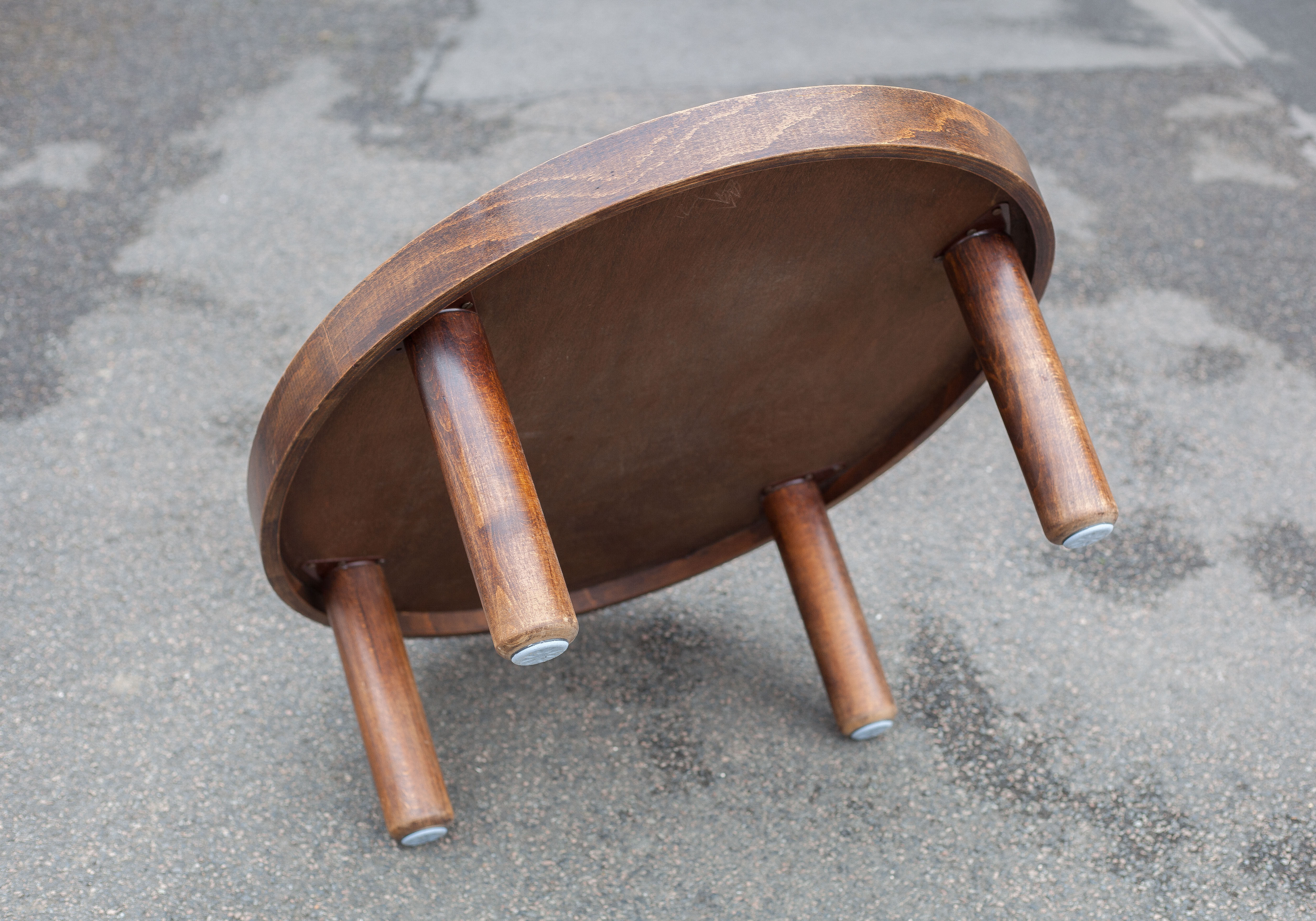 Coffee table lava stone