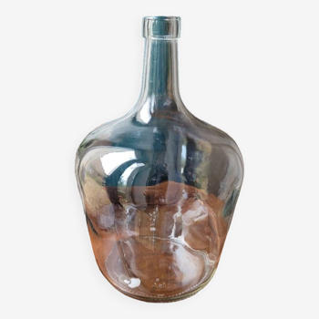 Transparent demijohn vase