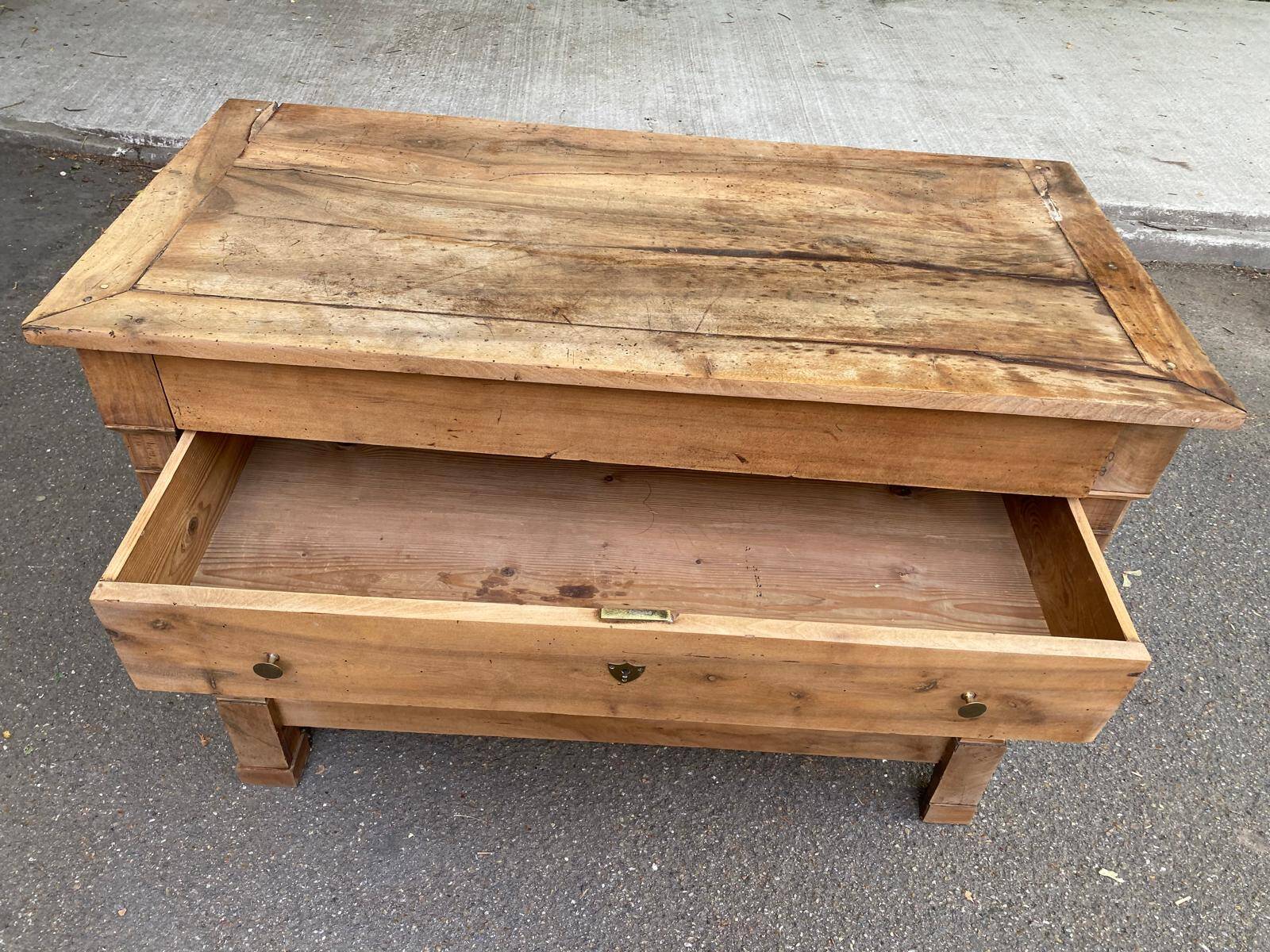 Commode vintage en bois massif Louis Philippe XVIIIème