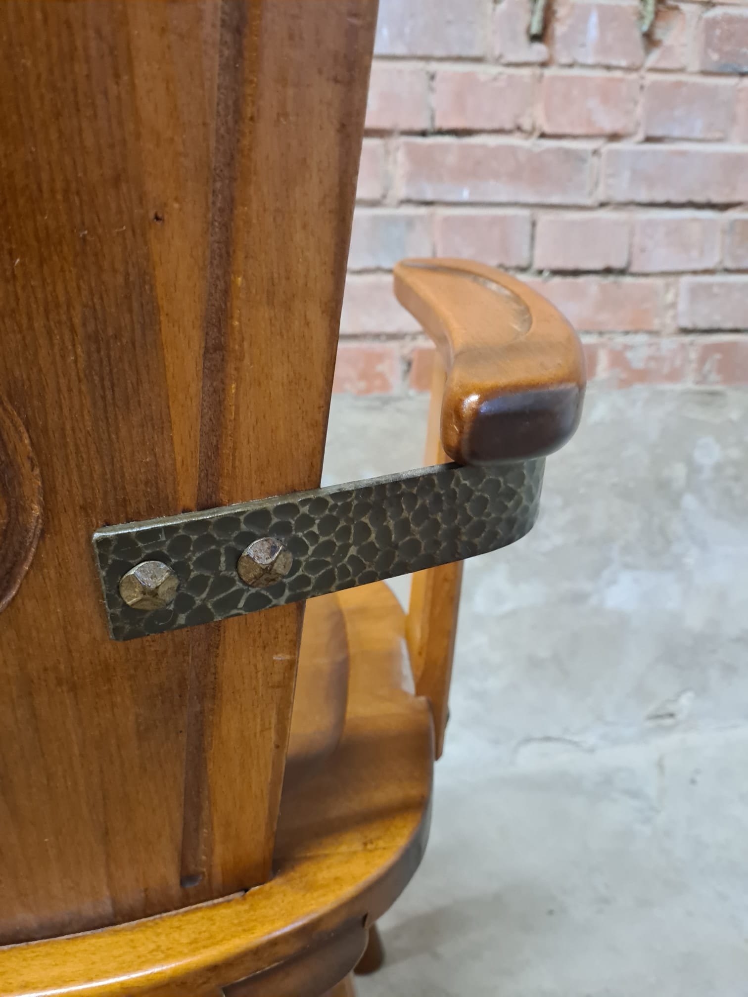 Chaise fauteuil brutaliste vintage