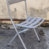 Table Tolix, industrial design, and its 3 folding chairs, designed by Xavier Pauchard
