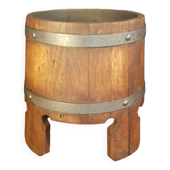 Barrel pot cover