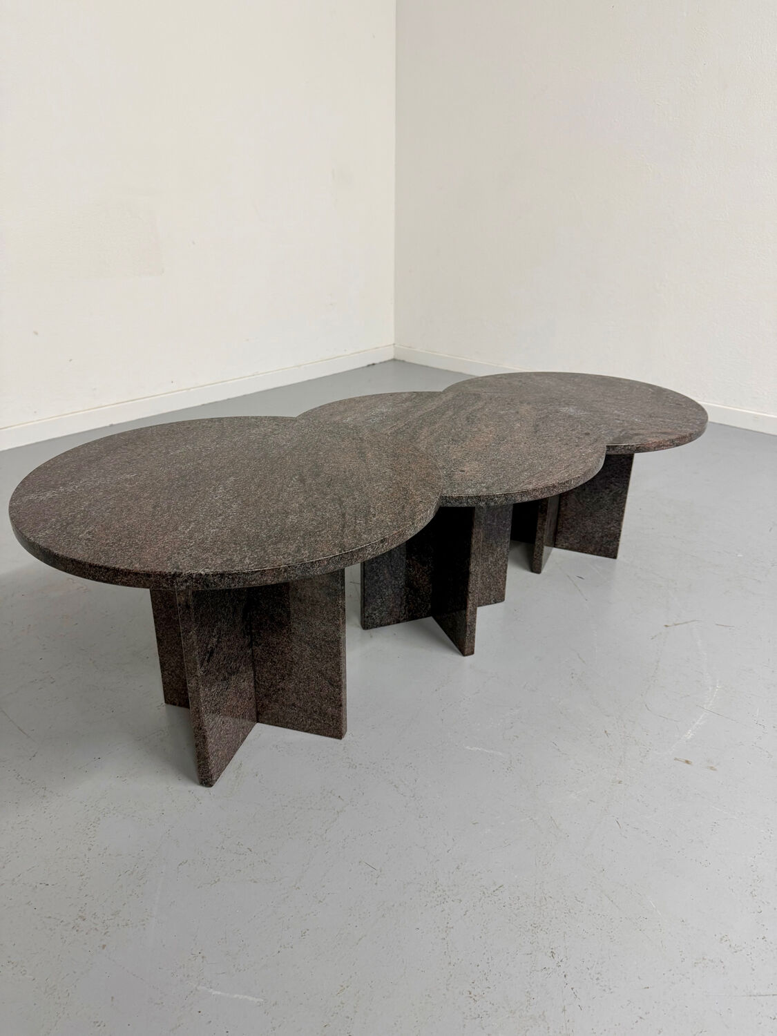 Vintage 1970s design round granite nesting coffee table with 3 elements.