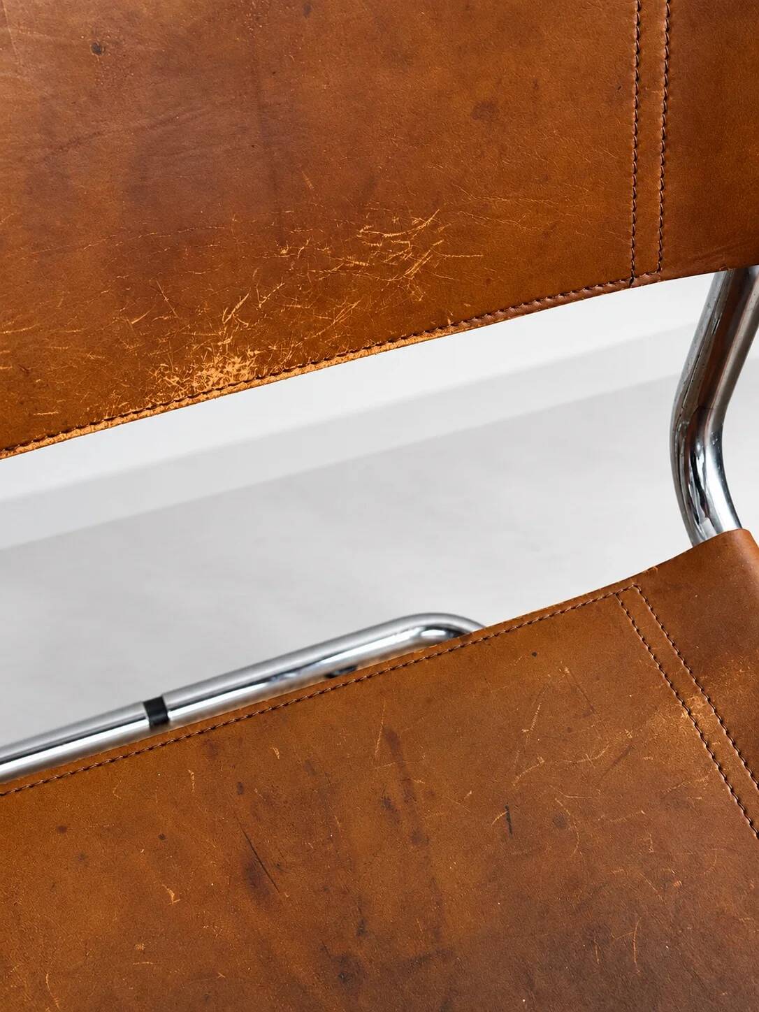 Bauhaus cantilever chair, cognac leather and chrome.