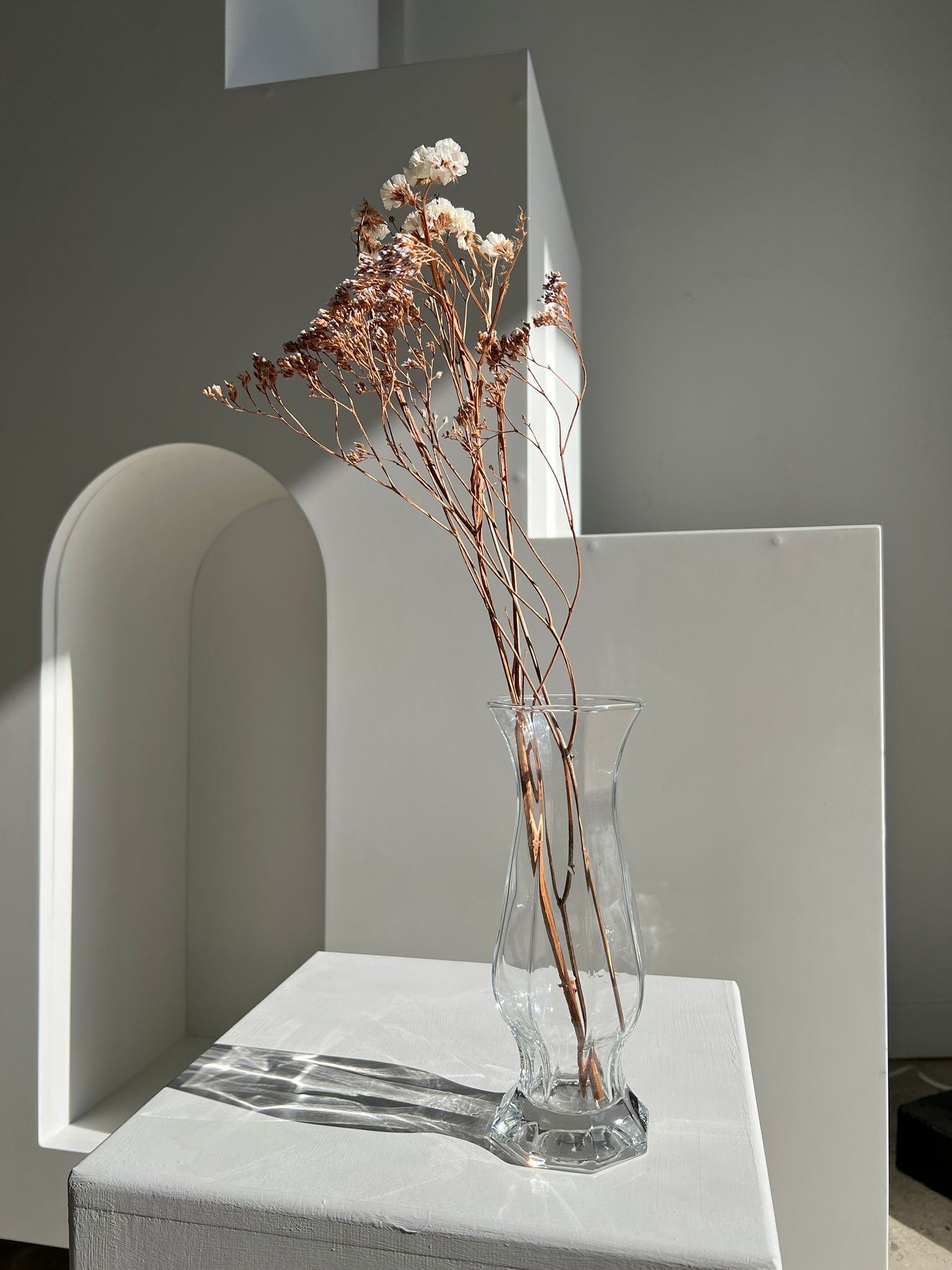 Oval glass vase and tight neck H:23,5cm