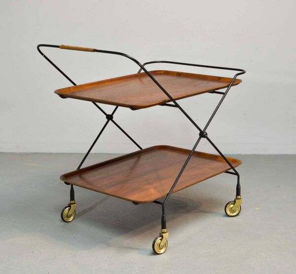 Chariot de théâtre minimaliste Paul Nagel en teck et acier. Allemagne, années 1950.