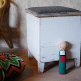 Trunk trunk stool Ottoman vintage leather white patina