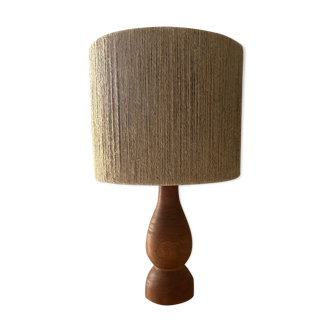 Wooden lamp and vintage rope