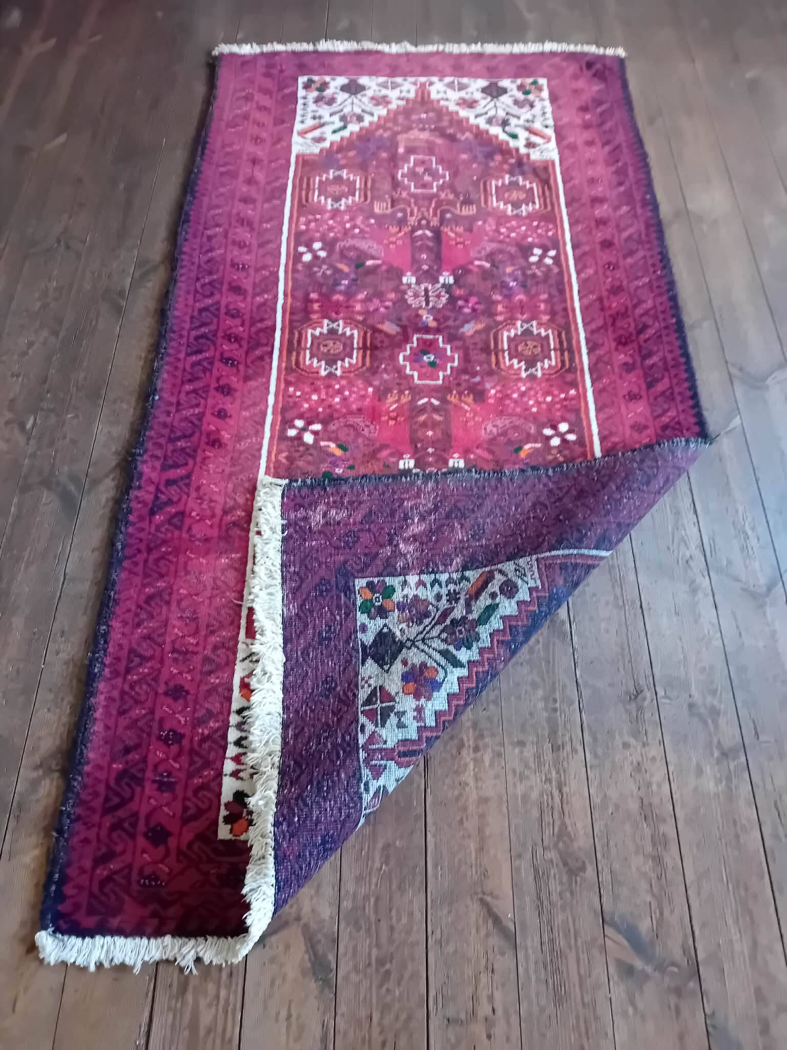 Handmade Belouch Persian rug 200x100cm