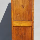 Library "in its own juice"